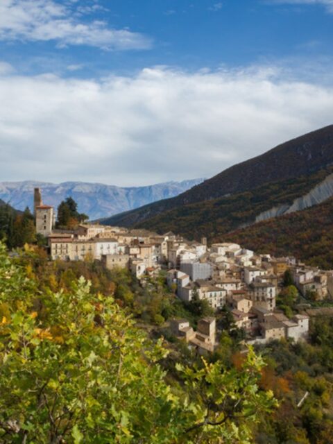 Vista dall'alto di Anversa degli Abruzzi